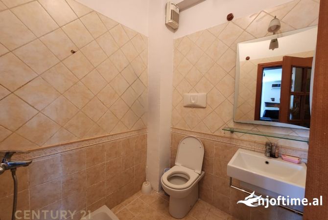 Shtepi me qera 1+1 ne Tirane - 600 Euro