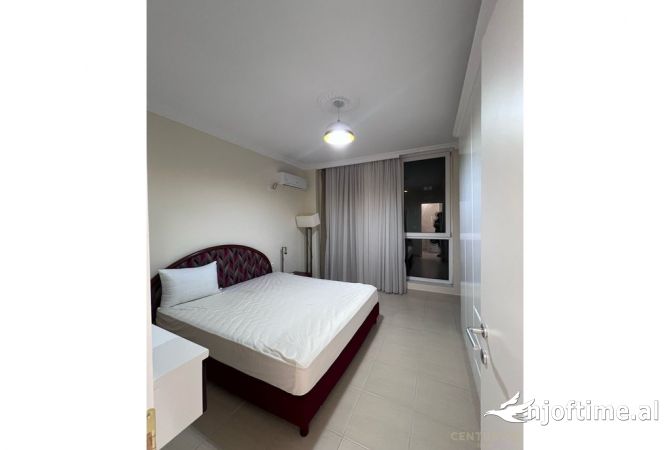 Shtepi me qera 2+1 ne Tirane - 700 Euro