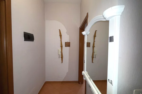 APARTAMENT 1+1 ME QIRA, PRANE STADIUMIT AIR ALBANIA!