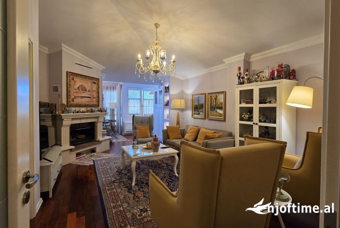 Shtepi ne shitje 2+1 ne Tirane - 420,000 Euro