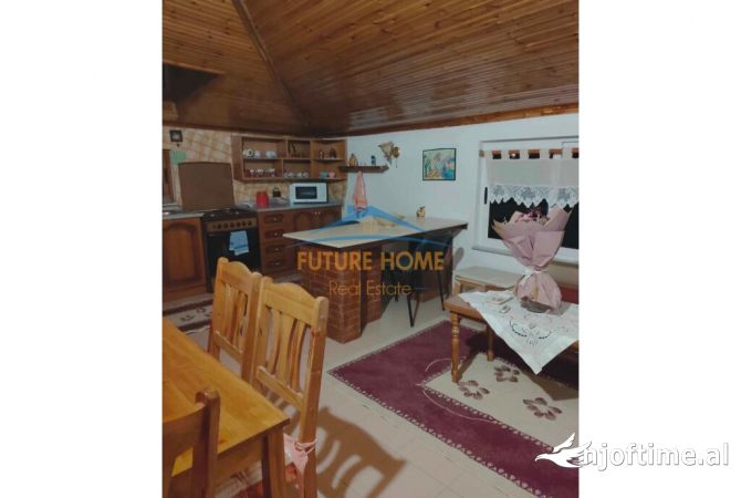 Shtepi me qera 2+1 ne Tirane - 500 Euro