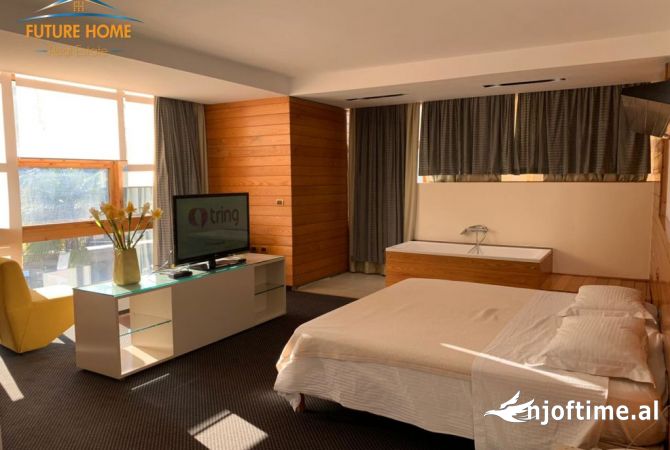 SHITET HOTEL, KINOSTUDIO