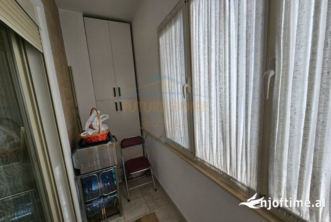 Shtepi ne shitje Apartament ne Tirane, 2+1, Mobilimi E mobiluar, Pagesa 230,000  Euro.
