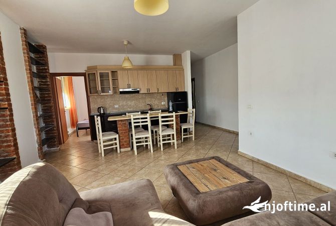 Shtepi ne shitje 3+1 ne Tirane - 130,000 Euro