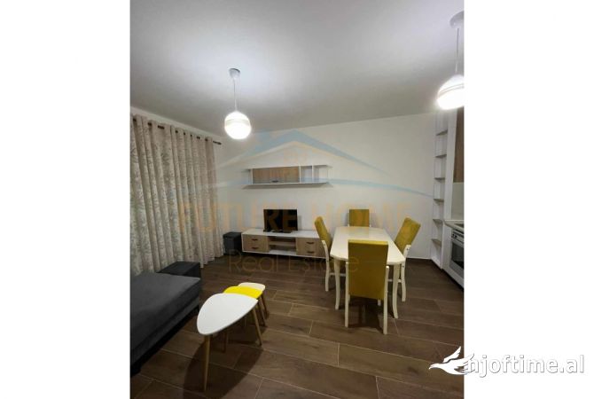 Shtepi me qera 1+1 ne Tirane - 450 Euro