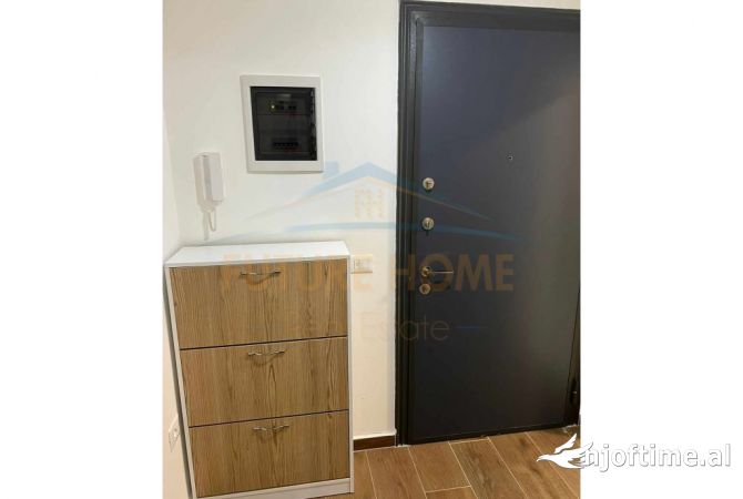 Shtepi me qera Apartament ne Tirane, 1+1, Mobilimi E mobiluar, Pagesa 450  Euro.