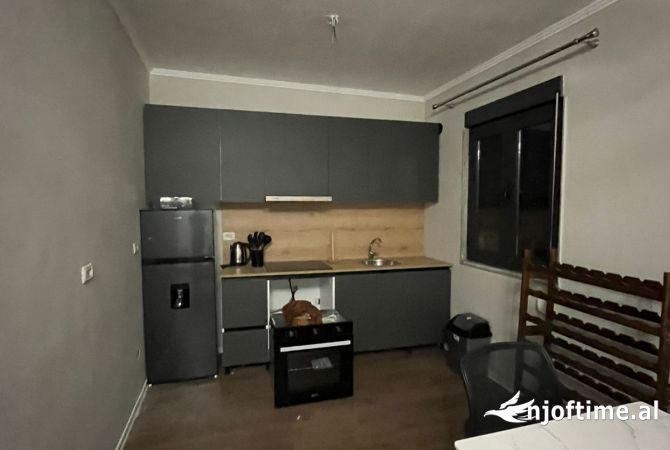 Shtepi me qera 1+1 ne Tirane - 700 Euro