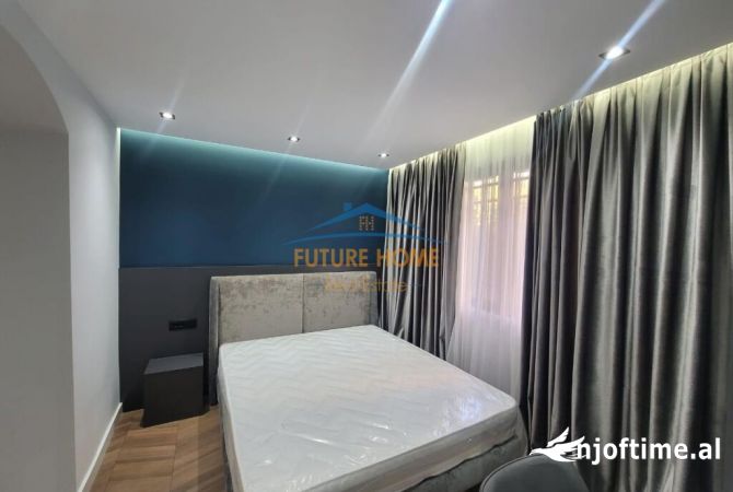 Shtepi ne shitje Apartament ne Tirane, 1+1, Mobilimi E mobiluar, Pagesa 250,000  Euro.