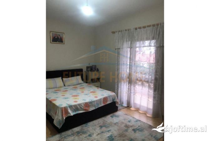 House for Sale 4+1 in Tirana - 180,000 Euro