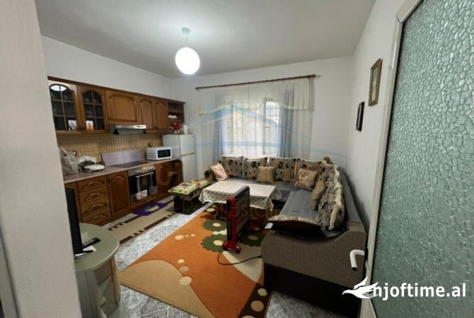 Shtepi ne shitje 4+1 ne Tirane - 200,000 Euro