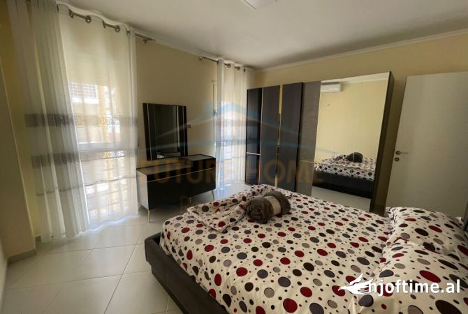 Shtepi me qera Apartament ne Tirane, 2+1, Mobilimi E mobiluar, Pagesa 750  Euro.