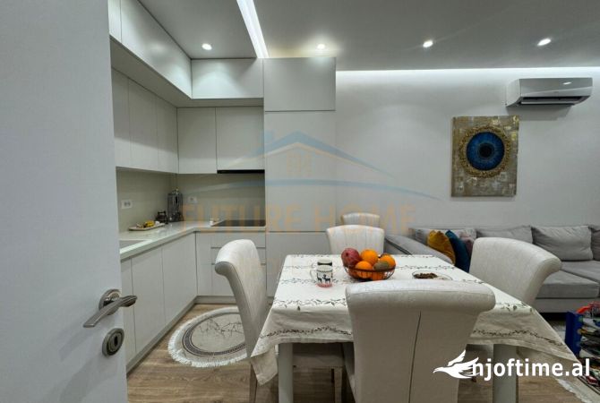 Shtepi ne shitje Apartament ne Tirane, 2+1, Mobilimi E mobiluar, Pagesa 300,000  Euro.