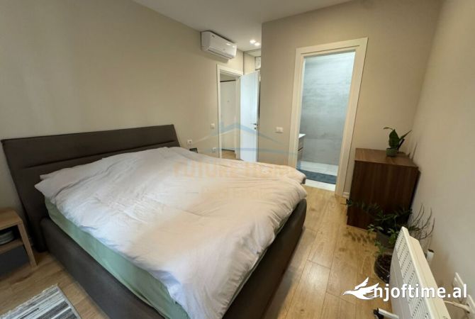 Shtepi ne shitje Apartament ne Tirane, 2+1, Mobilimi E mobiluar, Pagesa 207,000  Euro.