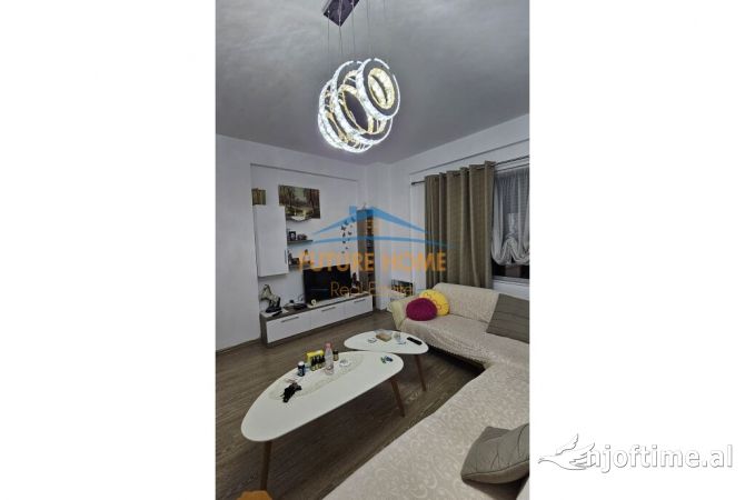 Shtepi ne shitje 2+1 ne Tirane - 195,000 Euro