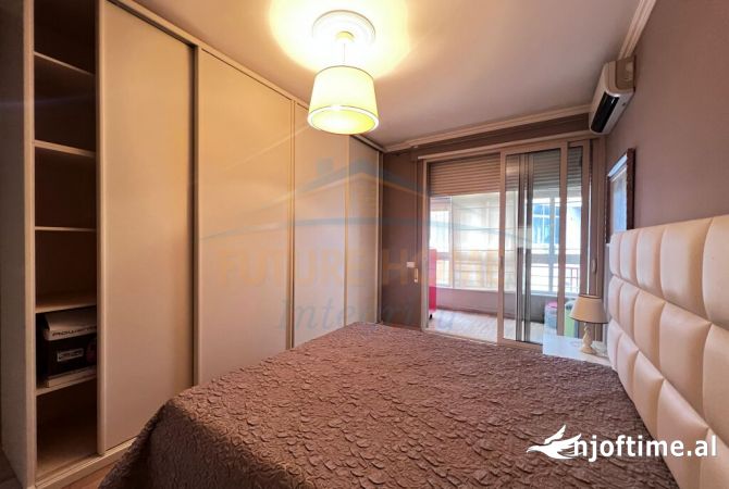 Shtepi me qera Apartament ne Tirane, 2+1, Mobilimi E mobiluar, Pagesa 650  Euro.