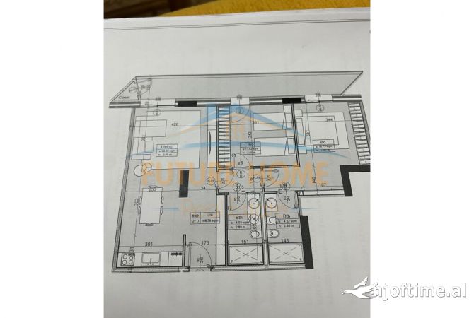 Ambient biznesi me qera 3+1 ne Tirane - 1,400 Euro