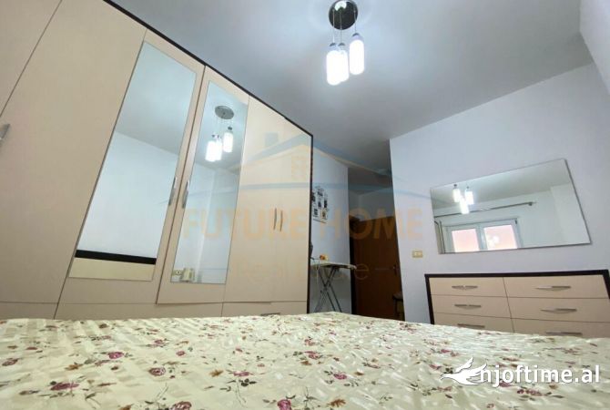 Shtepi me qera Apartament ne Tirane, 2+1, Mobilimi E mobiluar, Pagesa 350  Euro.