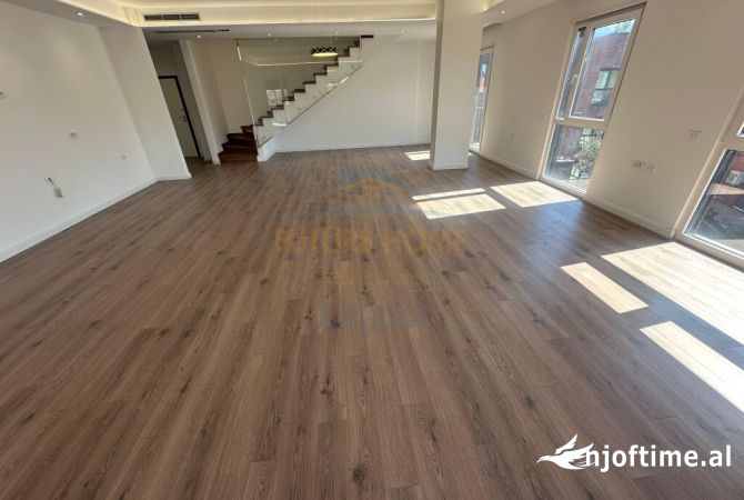 Shtepi ne shitje 4+1 ne Tirane - 520,000 Euro