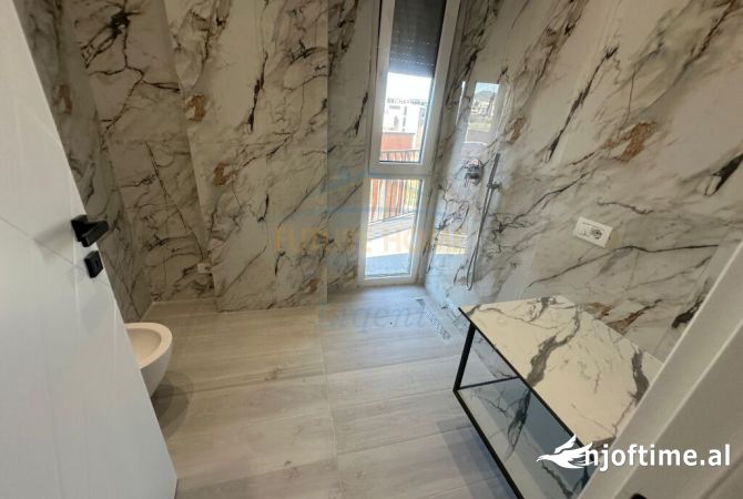 Shtepi ne shitje 4+1 ne Tirane - 520,000 Euro