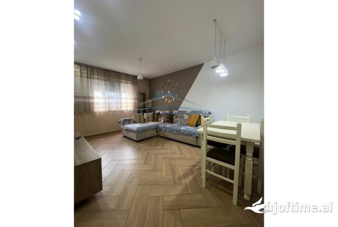 Shtepi ne shitje 1+1 ne Tirane - 85,000 Euro