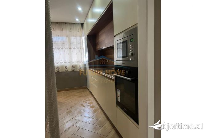 Shtepi ne shitje Apartament ne Tirane, 1+1, Mobilimi E mobiluar, Pagesa 85,000  Euro.