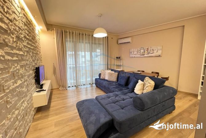 Shtepi ne shitje 1+1 ne Tirane - 160,000 Euro