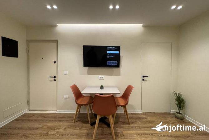 Shtepi ne shitje Apartament ne Tirane, 2+1, Mobilimi E mobiluar, Pagesa 184,000  Euro.