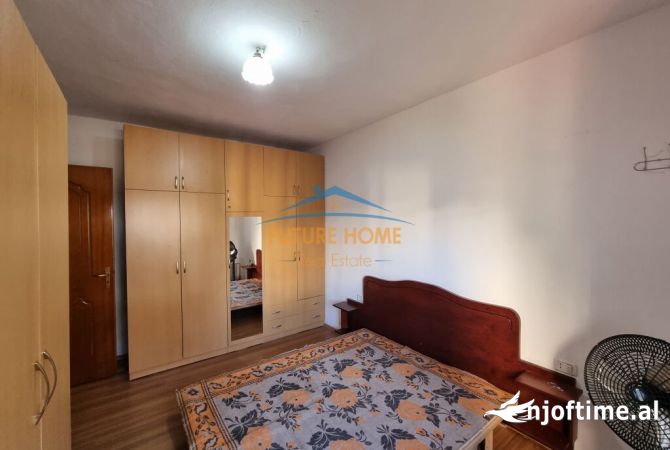 Shtepi ne shitje Apartament ne Tirane, 1+1, Mobilimi E mobiluar, Pagesa 128,000  Euro.