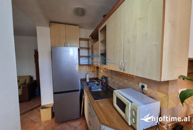 Shtepi ne shitje Apartament ne Tirane, 1+1, Mobilimi E mobiluar, Pagesa 128,000  Euro.