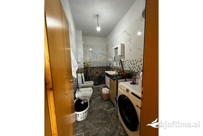 Shtepi ne shitje 2+1 ne Tirane - 210,000 Euro