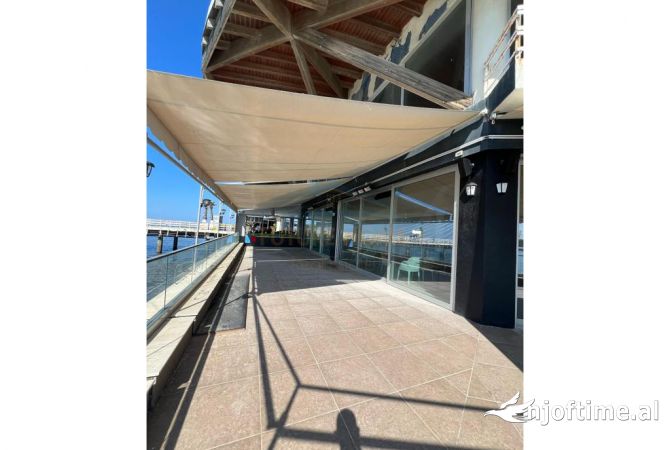 Ambiente Commerciale in Vendita 2+1 a Durazzo - 750,000 Euro