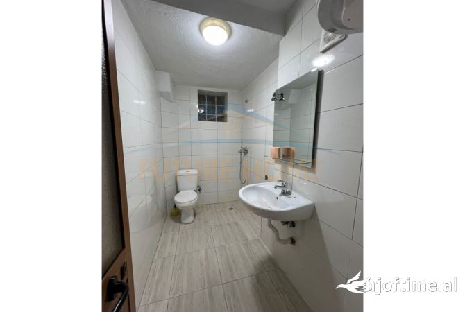 Apartment for rent in Tirana 2+1, Emty