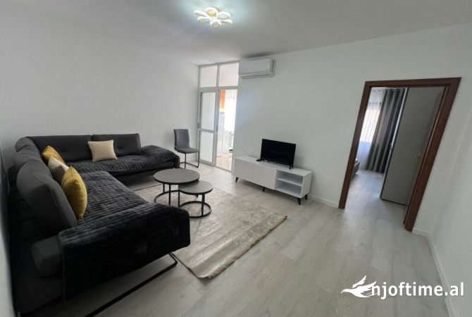 Shtepi me qera 1+1 ne Tirane - 650 Euro