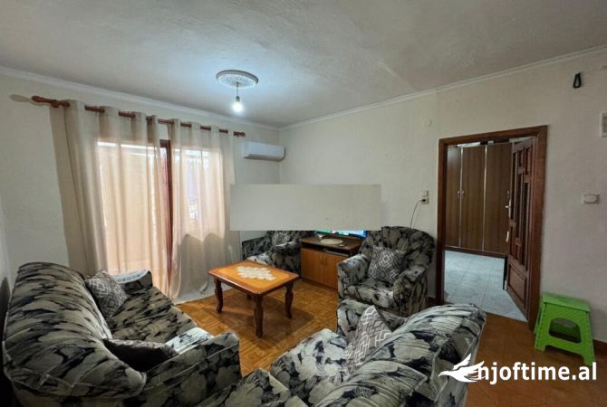 Shtepi ne shitje 3+1 ne Tirane - 80,000 Euro