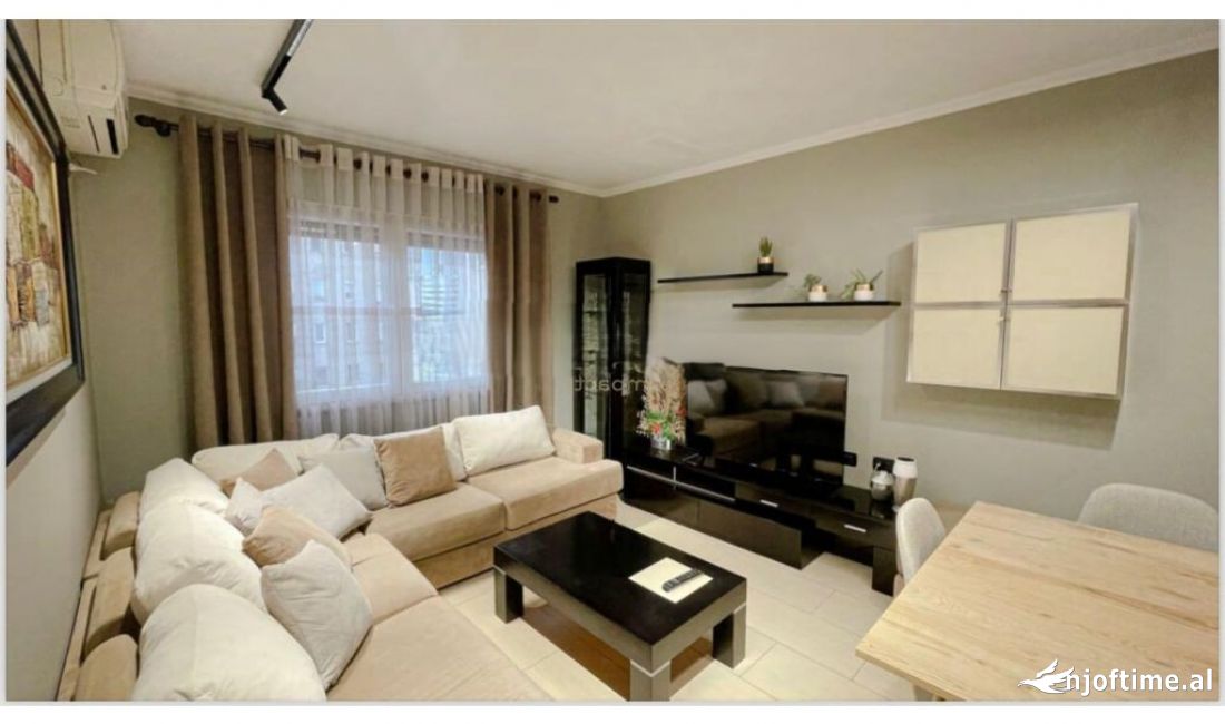 Shtepi me qera Apartament ne Tirane, 1+1, Mobilimi E mobiluar, Pagesa 450  Euro.