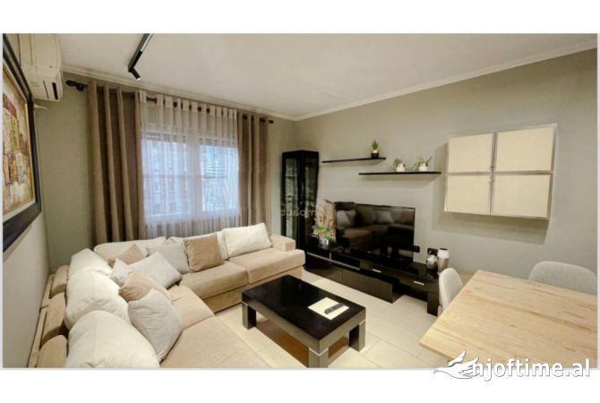 Shtepi me qera 1+1 ne Tirane - 450 Euro