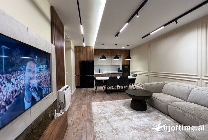Shtepi me qera 2+1 ne Tirane - 1,500 Euro