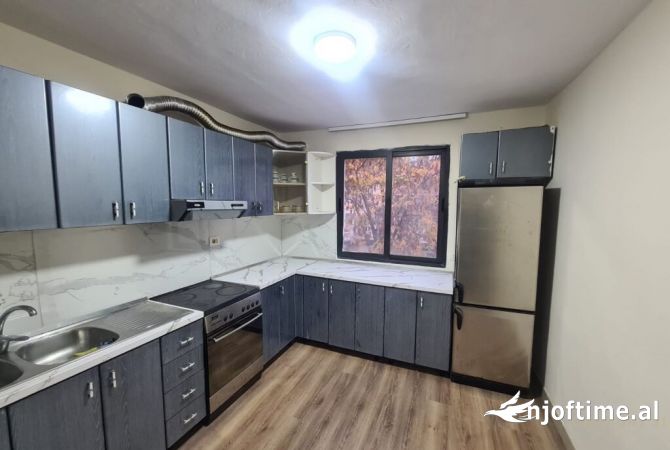 Shtepi me qera 1+1 ne Tirane - 450 Euro