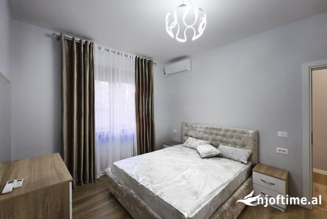 Shtepi me qera 1+1 ne Tirane - 650 Euro
