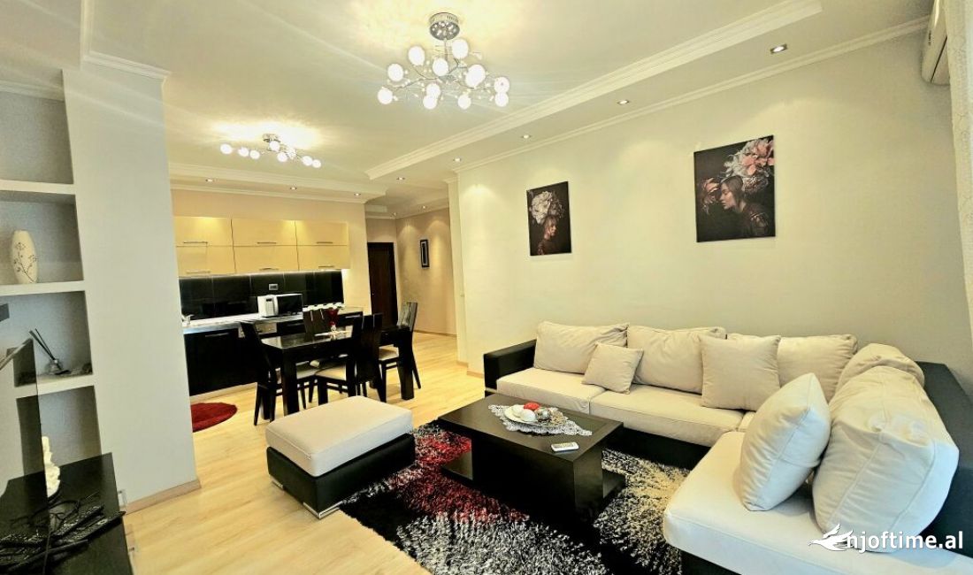 Shtepi me qera Apartament ne Tirane, 2+1, Mobilimi E mobiluar, Pagesa 700  Euro.