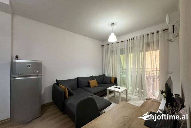 Shtepi me qera 1+1 ne Tirane - 600 Euro