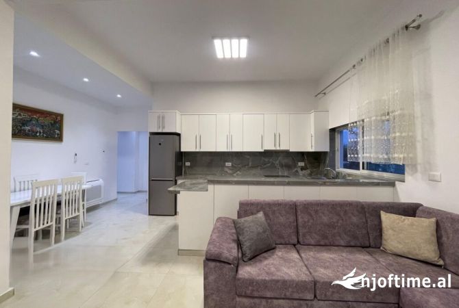 Shtepi me qera 3+1 ne Tirane - 600 Euro