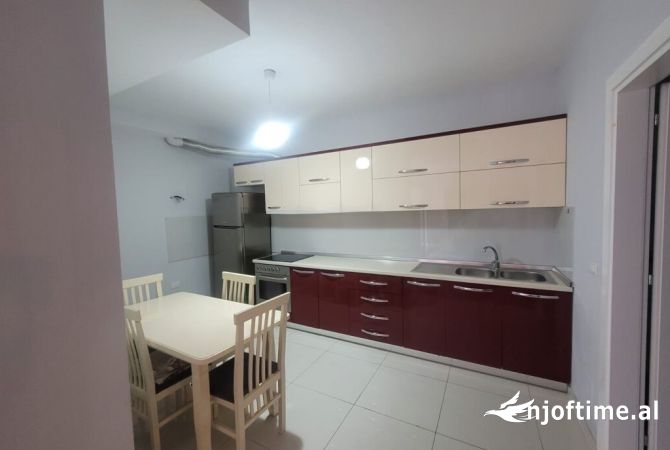 Shtepi me qera 1+1 ne Tirane - 300 Euro