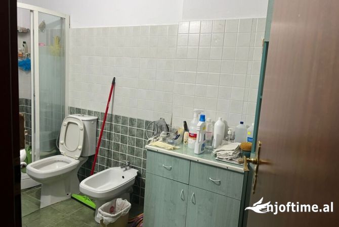 Shtepi me qera 1+1 ne Tirane - 400 Euro