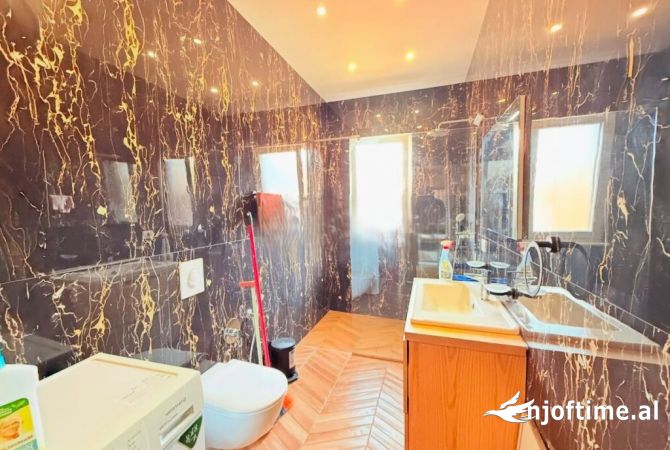 Shtepi me qera 3+1 ne Tirane - 700 Euro