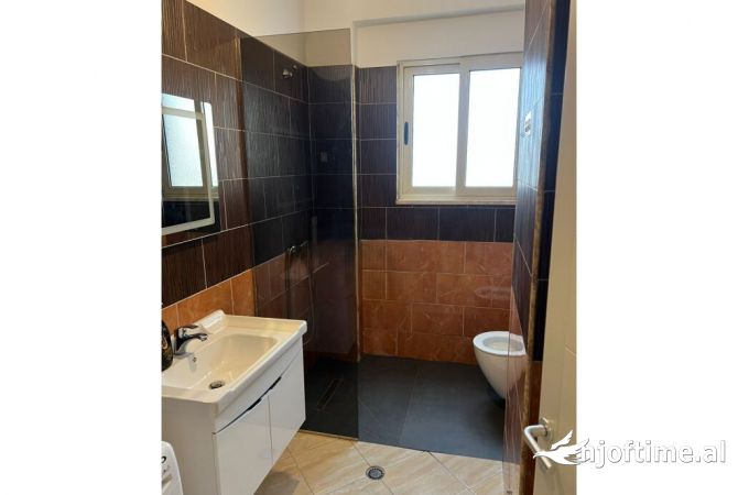 Shtepi me qera 2+1 ne Tirane - 500 Euro