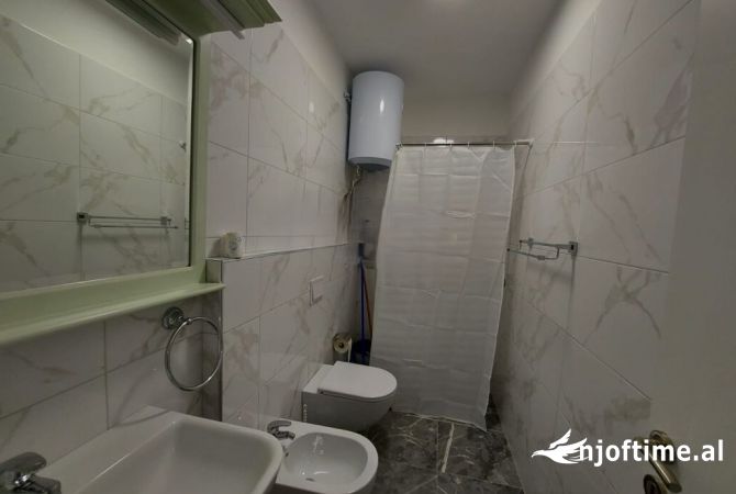 Shtepi me qera 2+1 ne Tirane - 550 Euro