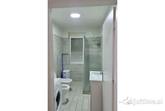 Shtepi me qera 1+1 ne Tirane - 550 Euro
