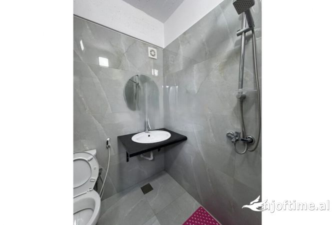 Shtepi me qera 1+1 ne Tirane - 400 Euro