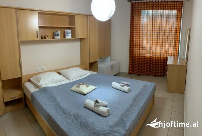 Shtepi me qera 1+1 ne Tirane - 450 Euro